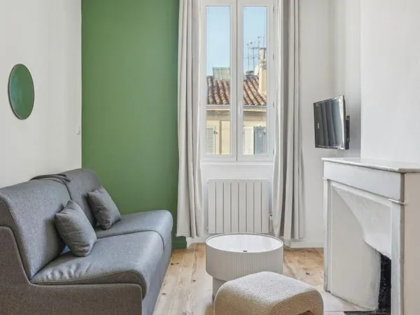 Studio 1 pièce 23 m²