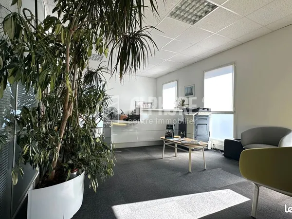 Bureaux 105 m² SAINT NAZAIRE