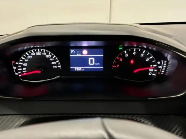 Peugeot 208 1.2 100ch s&amp;s style — photo 10