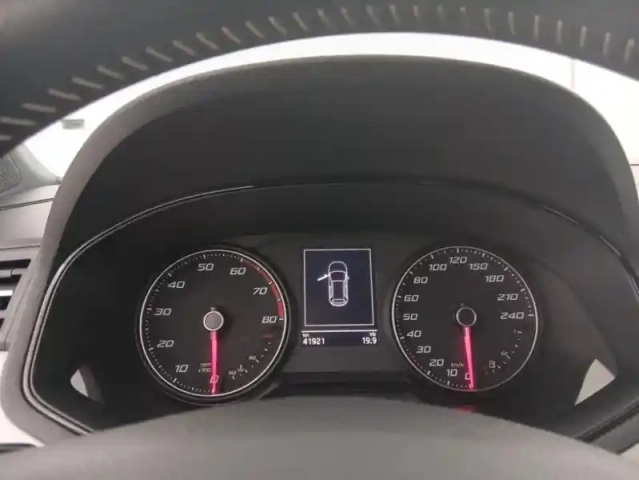 Seat Arona 1.0 ecotsi 95 ch start/stop bvm5 xcellence — photo 20
