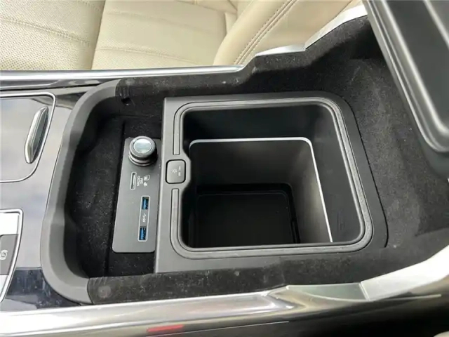 Land Rover Range Rover mark ix p400e phev 2.0l 404ch — photo 26