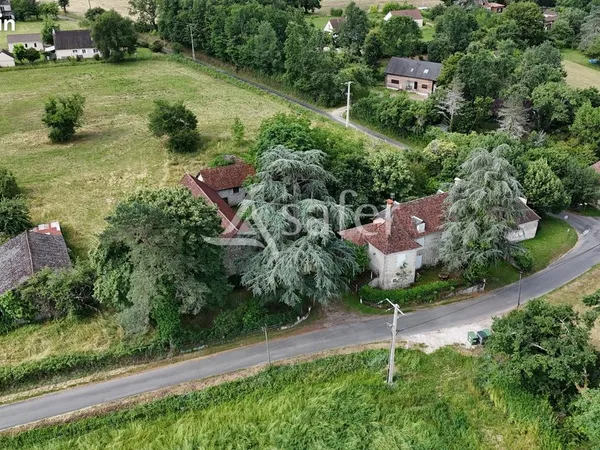 Maison 10 pièces 235 m²