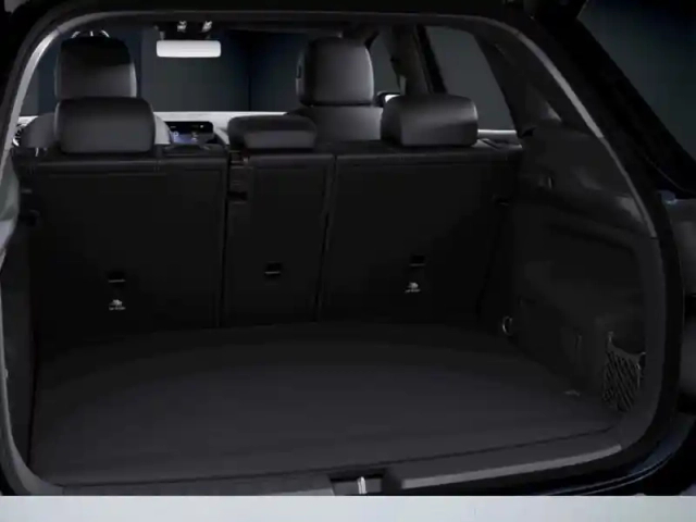 Mercedes Eqa 250 business line — photo 9