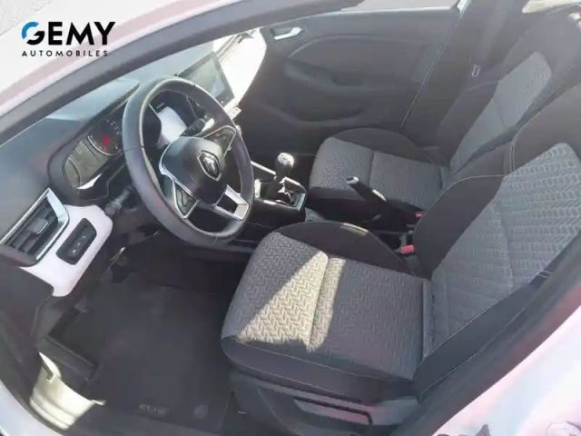 Renault Clio tce 90 — photo 26