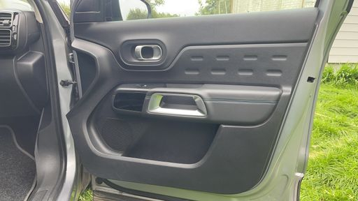 Citroen C5 Aircross 1.5 BlueHDi 130 EAT8 - Feel – 2022 – 146799 km – Diesel – Boîte Automatique — photo 24