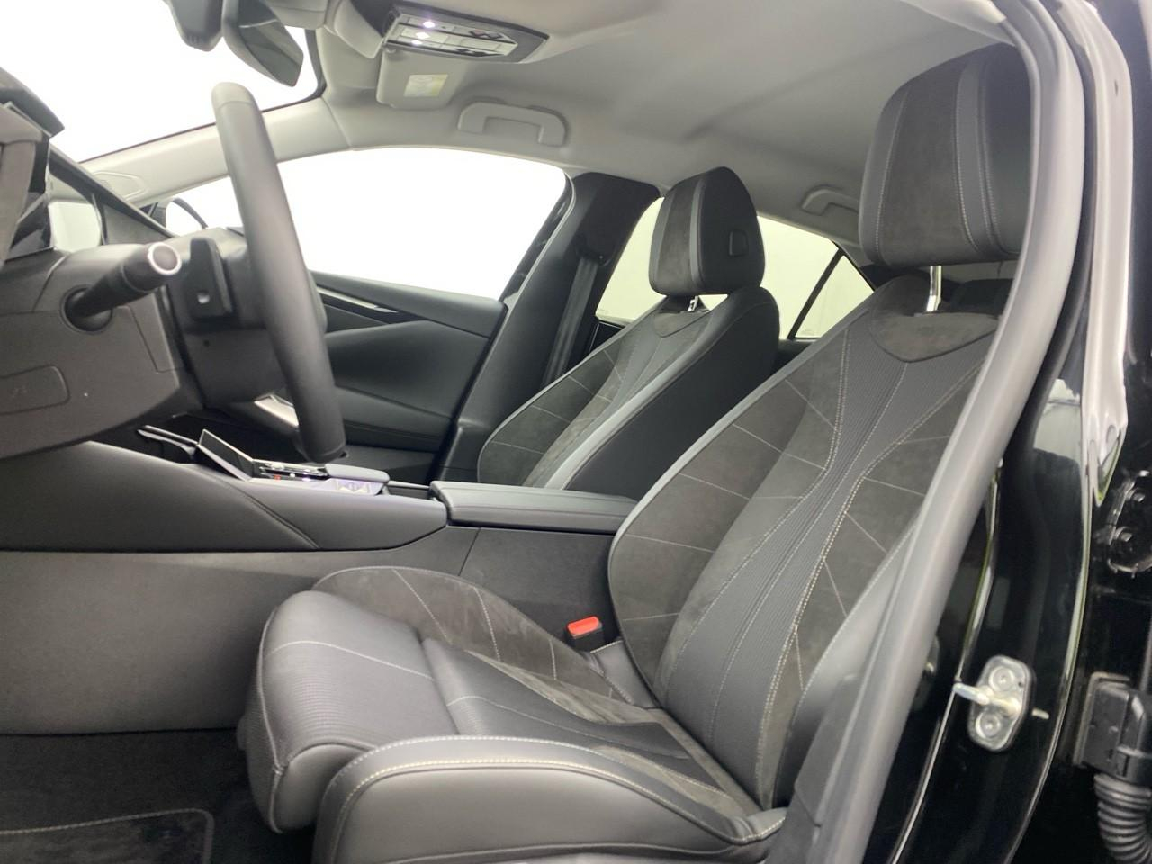 Ds Ds 4 bluehdi 130 eat8 etoile - alcantara — photo 9
