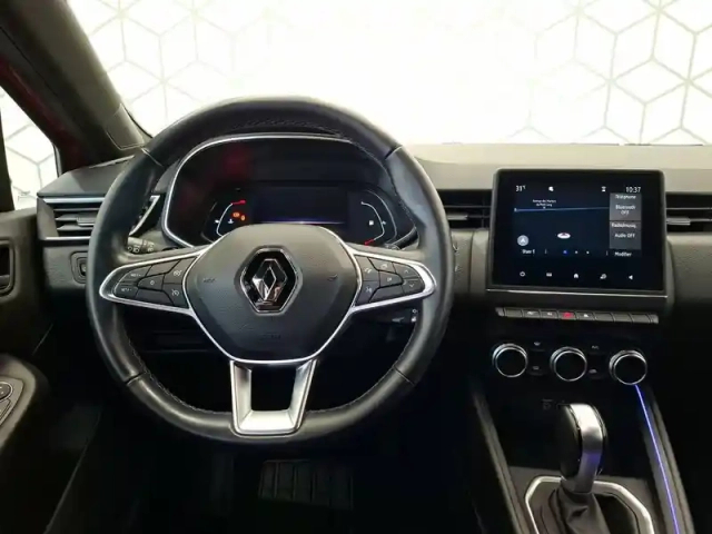 Renault Clio tce 130 edc fap — photo 14