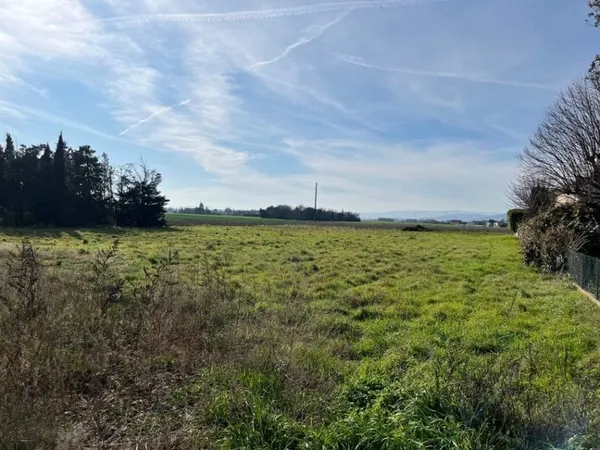 Terrain 625 m²