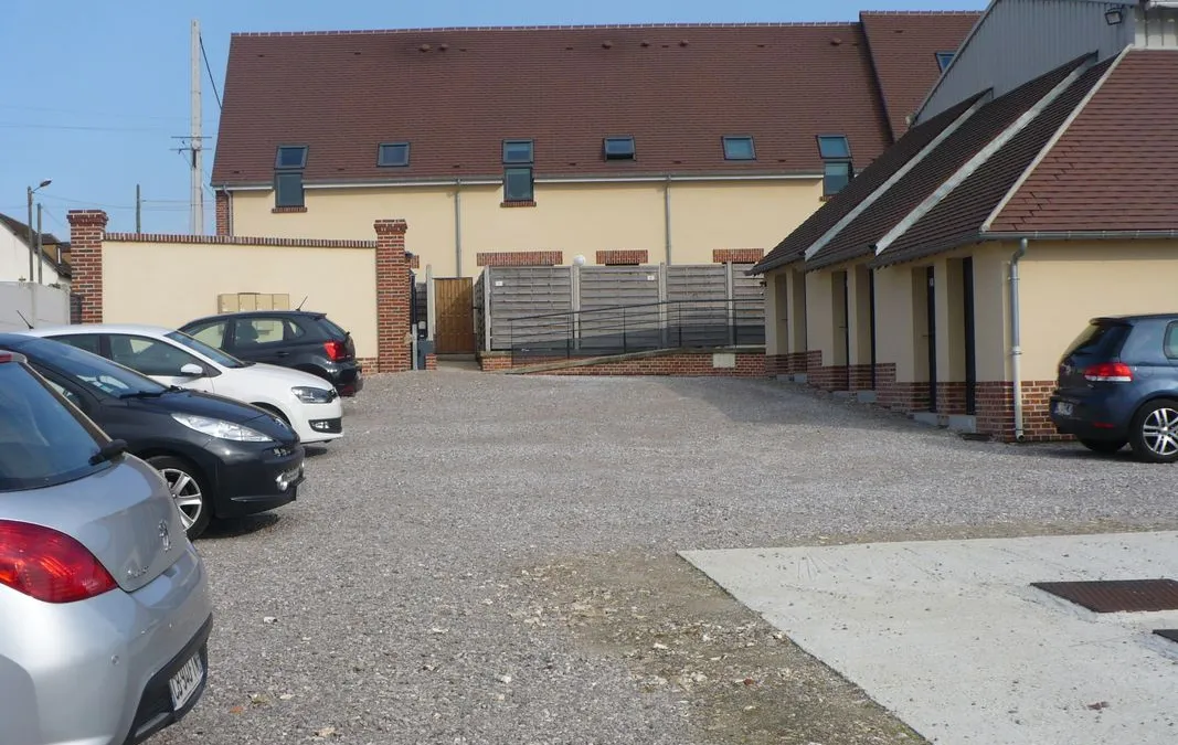 Photo 1