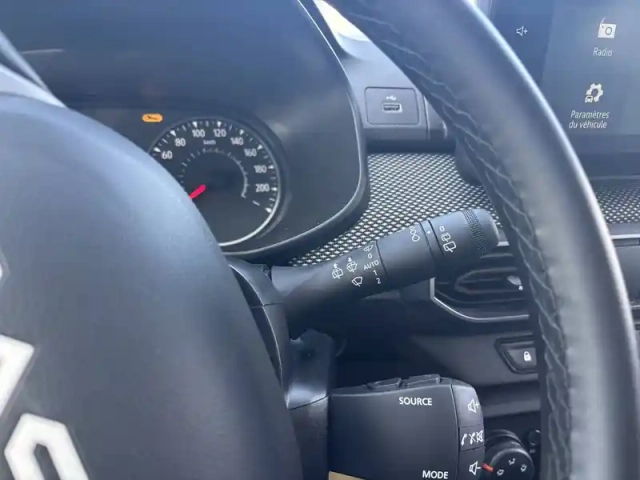 Dacia Sandero eco-g 100 gsr2 — photo 29