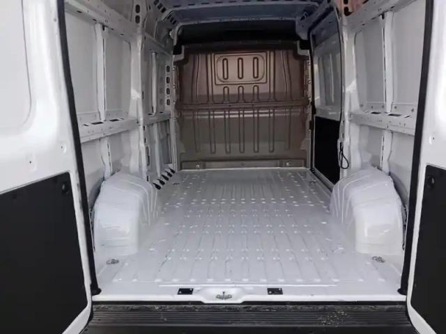 Peugeot Boxer fgn tole 3.3 t l2h2 140 s&amp;s bvm6 — photo 41