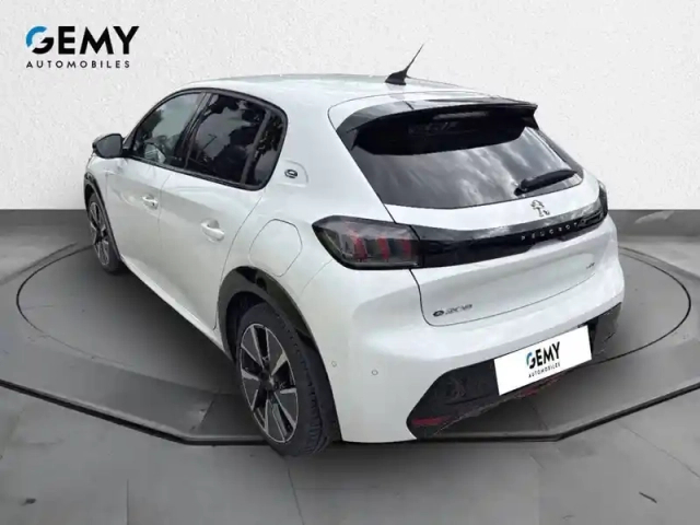 Peugeot 208 electrique 50 kwh 136ch — photo 7