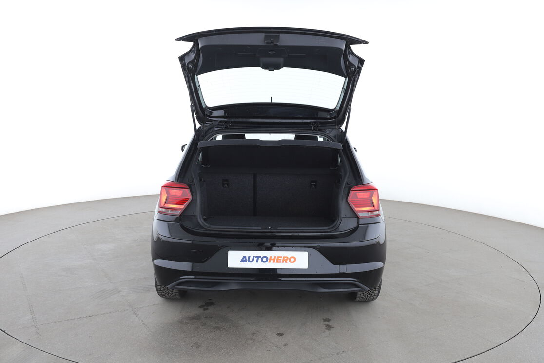 Volkswagen Polo 1.0 TSI — photo 16