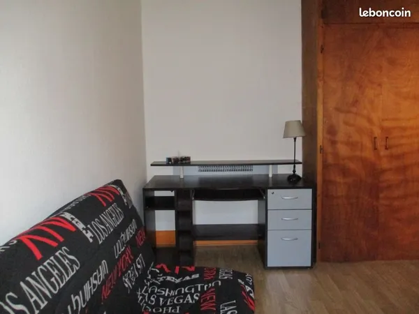 RIEDISHEIM BEAU FIbis MEUBLE - Tout compris Eau- Electricité-Chauffage chambre cuisine et WC indépen