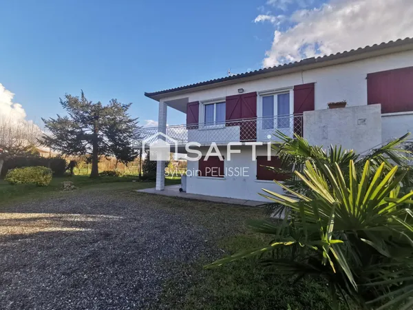 Vivre au vert à Moissac : Maison lumineuse sur un parc de 3 370 m²