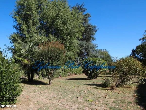 Terrain 974 m² Nousty