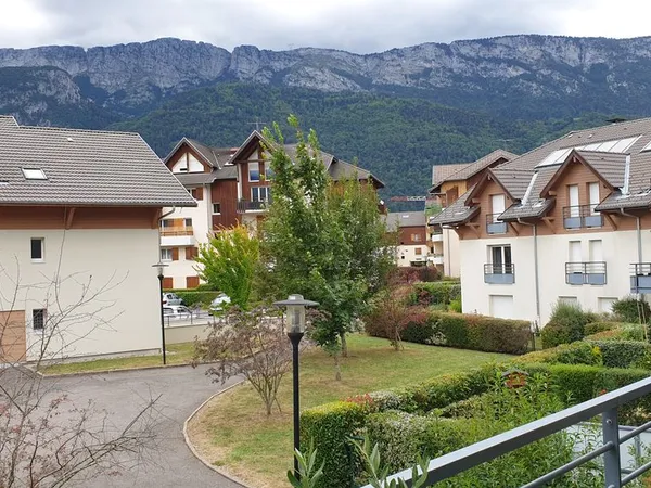 Appartement 2 pièces 43m2 Etage 1/2