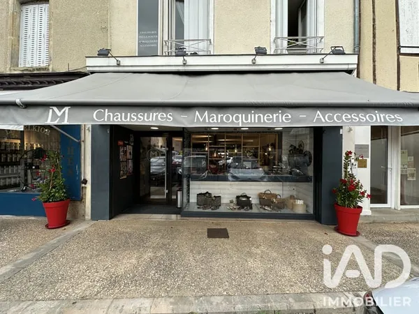 Fonds de commerce 1 pièce 67 m²