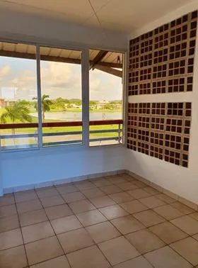 Appartement de type T3 duplex