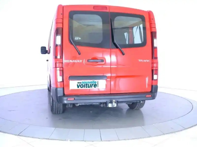 Renault Trafic combi l1 dci 145 energy s&amp;s — photo 7
