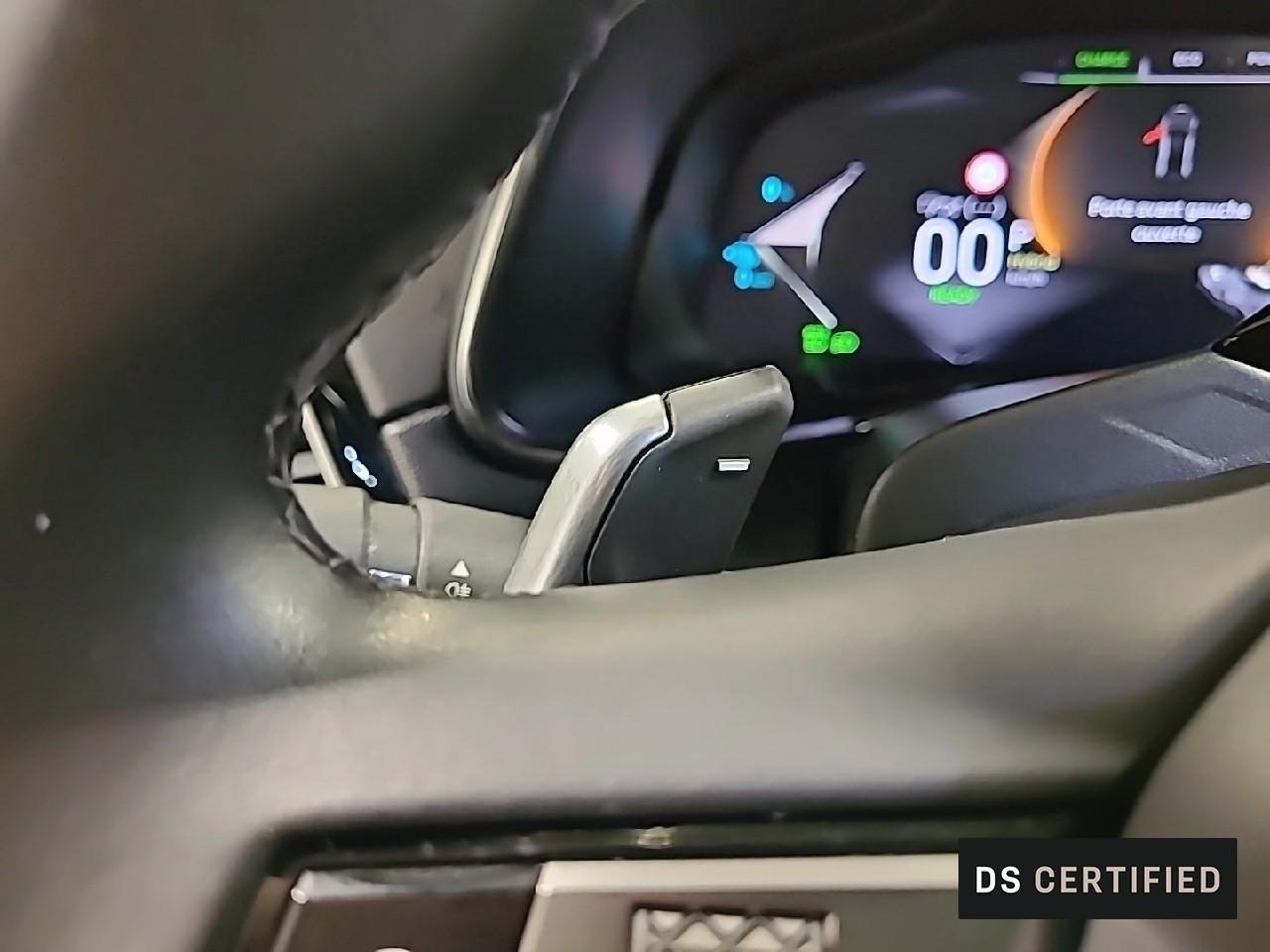 Ds Ds 7 crossback hybride rechargeable e-tense 225 eat8 opera — photo 26