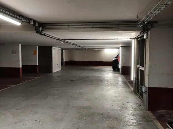 Parking 10 m²