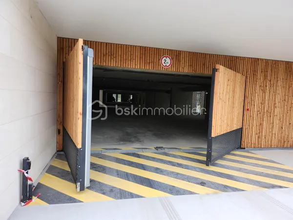 Parking 13 m²