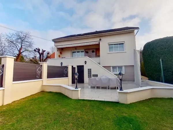 Maison 5 pièces 120 m²