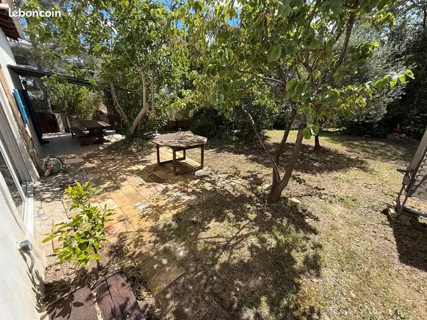 Maison 4 ch + mezz - Terrain 850 m2 - Plan des 4 seigneurs