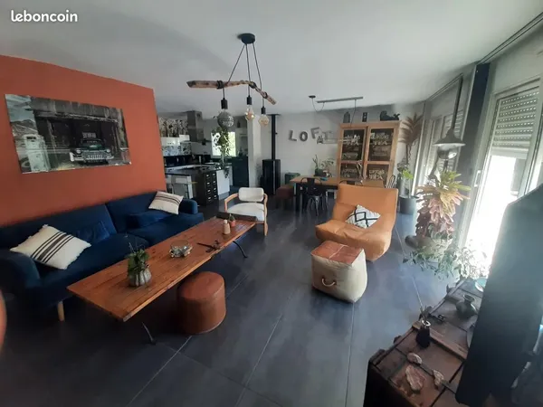 Maison 6 pièces 105 m²