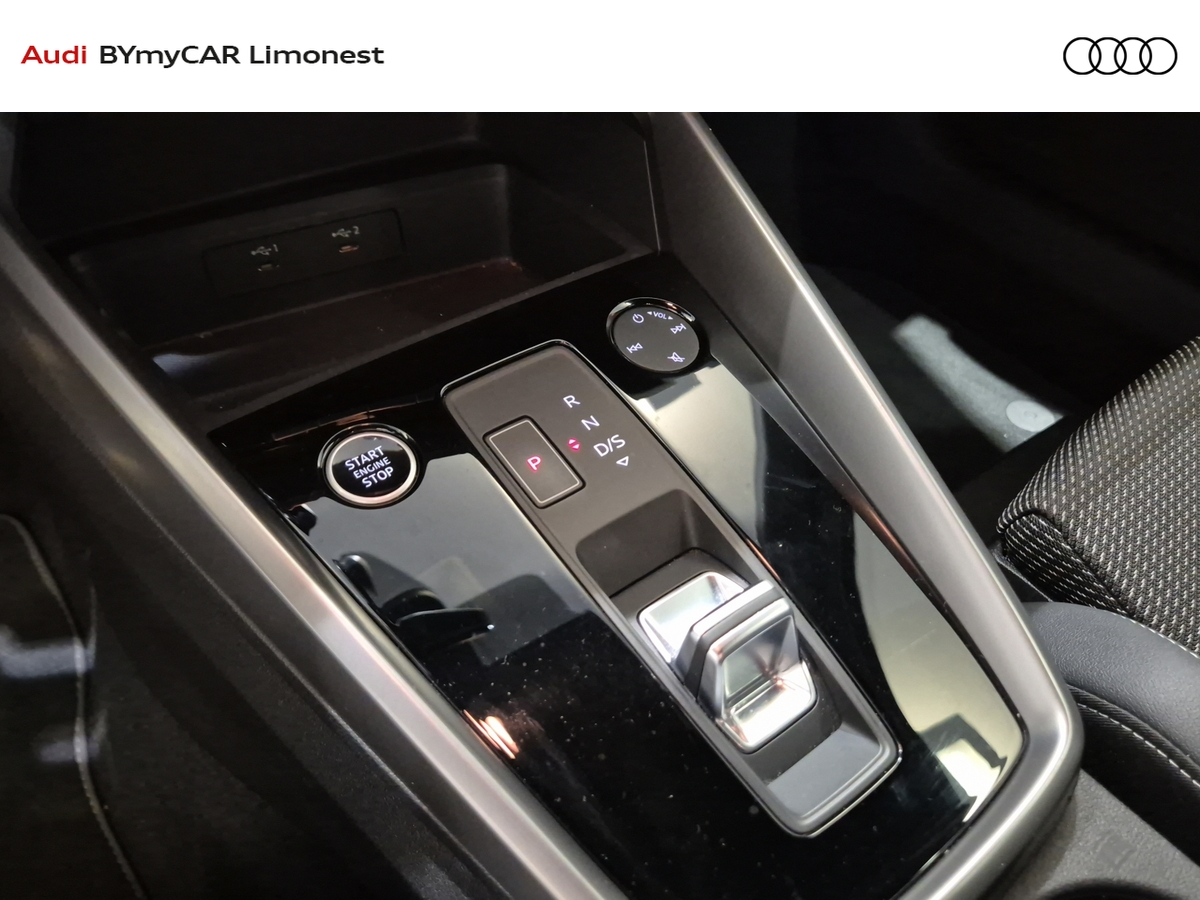 Audi A3 Sportback 35 TFSI Mild Hybrid 150 S tronic 7 — photo 15