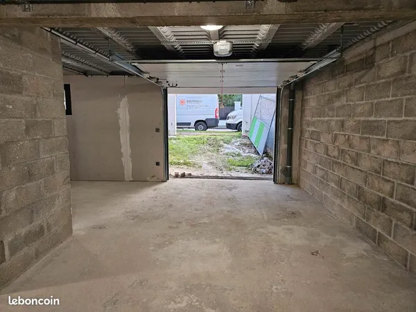 Espace de stockage privatif à louer à Joinville-le-Pont