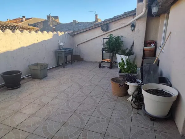 Maison familiale 3 chambres, garage, terrasse de toit
