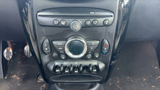 Mini Countryman 1.6 Cooper S 184 - S – 2014 – 159510 km – Essence – Boîte Manuelle — photo 27