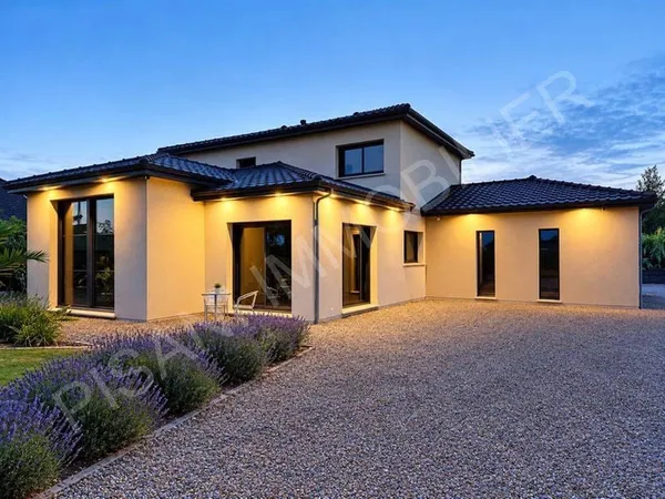 Maison 6 pièces 150 m²