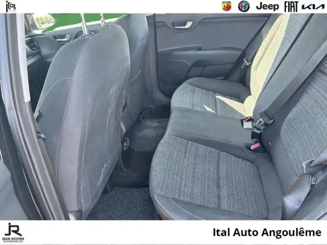 Kia Stonic 1.0 t-gdi 100ch active — photo 10