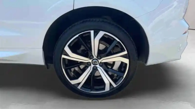 Volvo Xc60 t6 recharge awd 253 ch + 145 ch geartronic 8 — photo 16