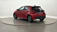 Toyota Yaris 116h Design 5p MY22 — photo 8