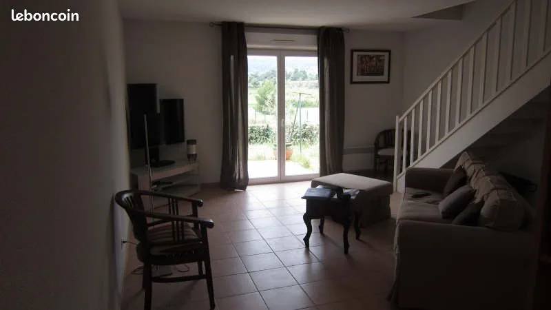 Photo 3