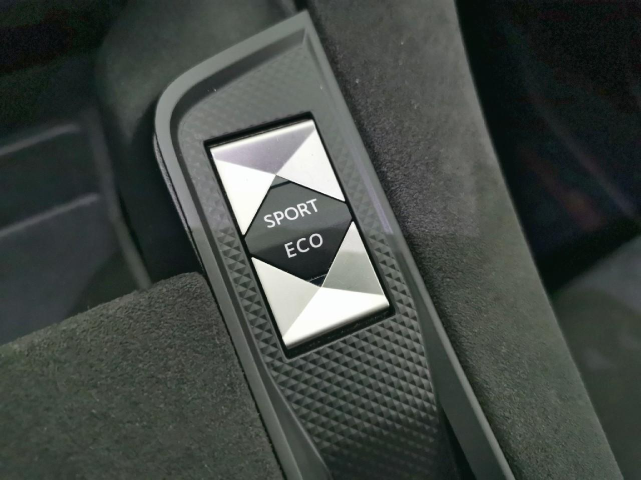 Ds Ds 7 crossback crossback bluehdi 130 eat8 performance line — photo 32