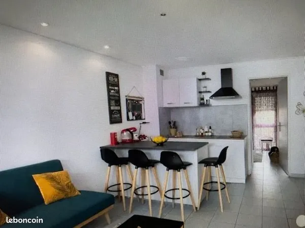 Appartement à 800 m de la mer