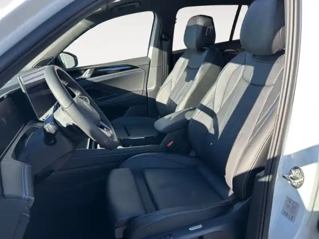 Volkswagen Tiguan 1.5 ehybrid 204ch dsg6 — photo 10
