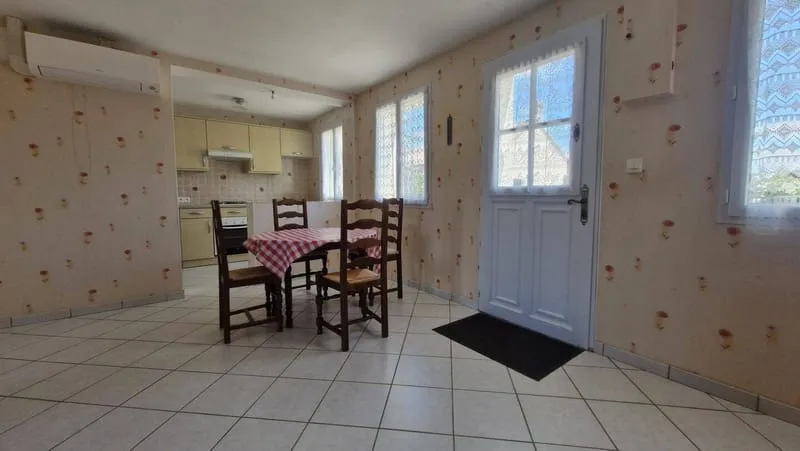 Photo 2