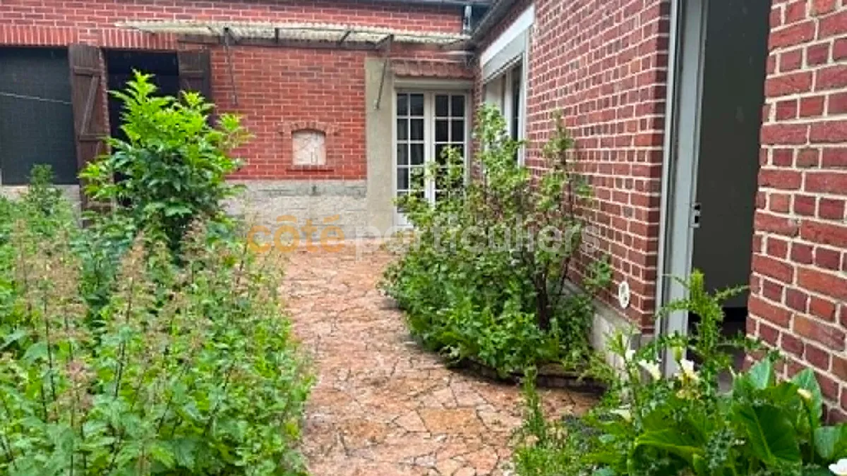 Photo 2