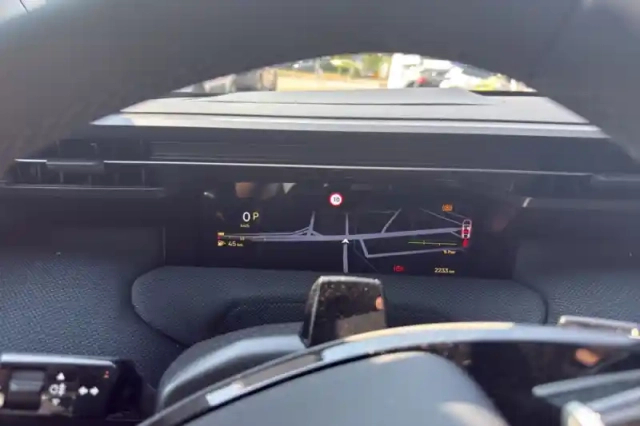 Citroën C5 Aircross hybride 145 ch e-dcs6 — photo 14