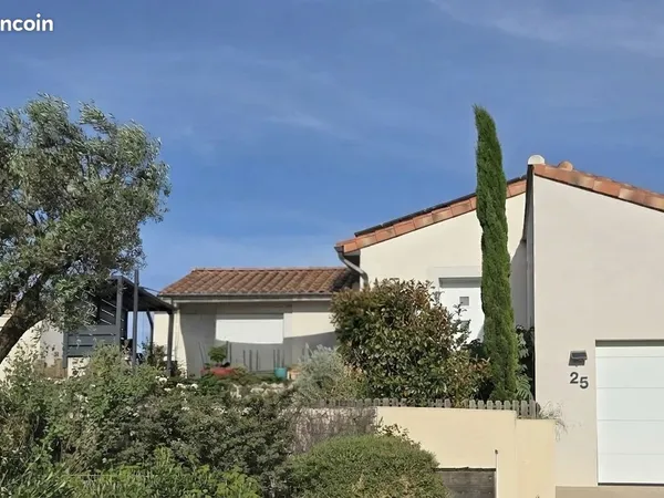 Location Maison individuelle 120m² Rochefort-du-Gard