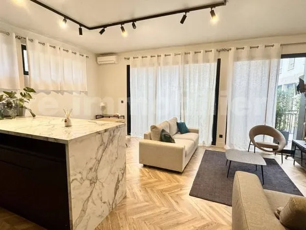 Appartement 2 pièces 57 m²
