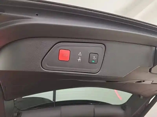 Peugeot 3008 bluehdi 130ch s&amp;s bvm6 — photo 28