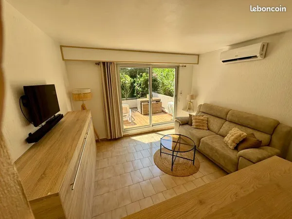 Studio meublé 6-9 mois