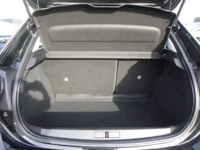 Opel Corsa 1.2 turbo 100ch edition business — photo 9